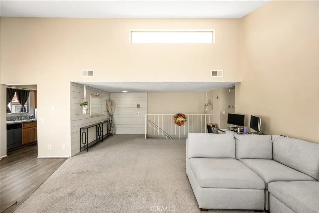 1206 S Cypress Avenue F, Ontario, California 91762 home-pic-14