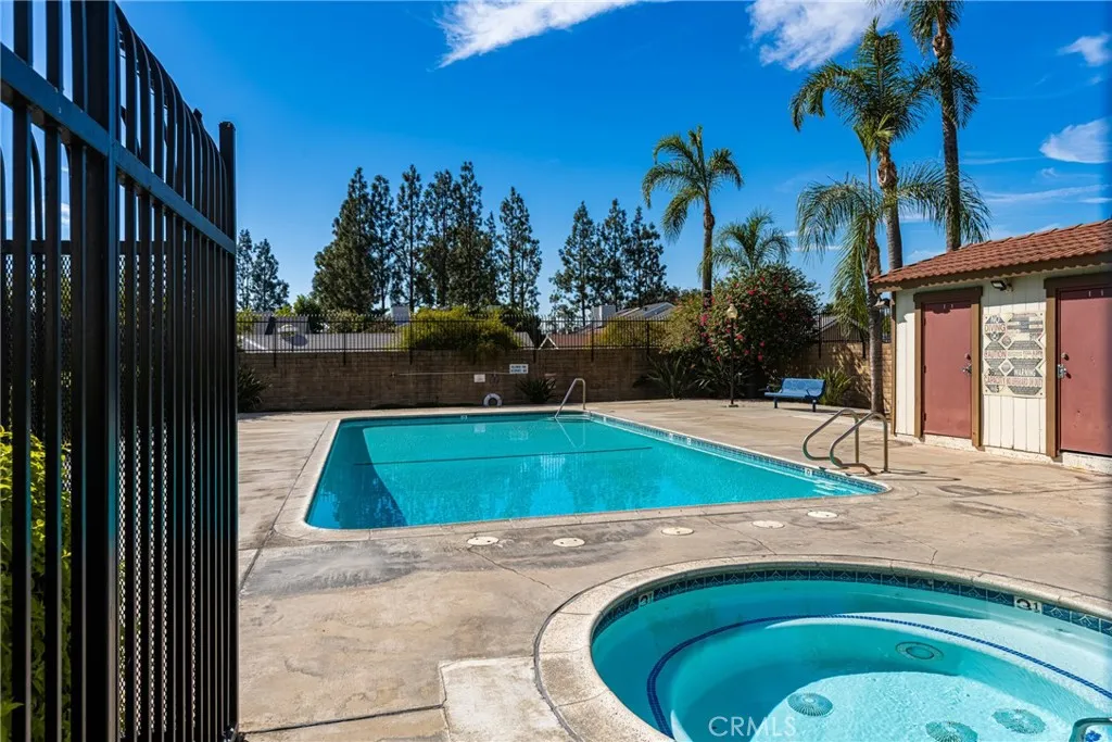 1206 S Cypress Avenue F, Ontario, California 91762 home-pic-31