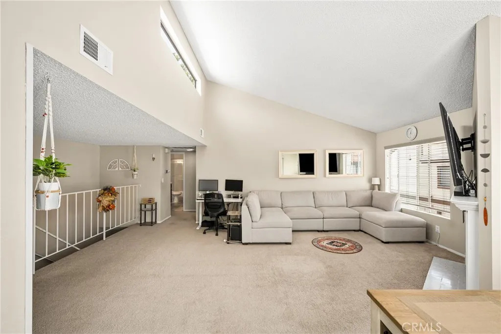 1206 S Cypress Avenue F, Ontario, California 91762 home-pic-9