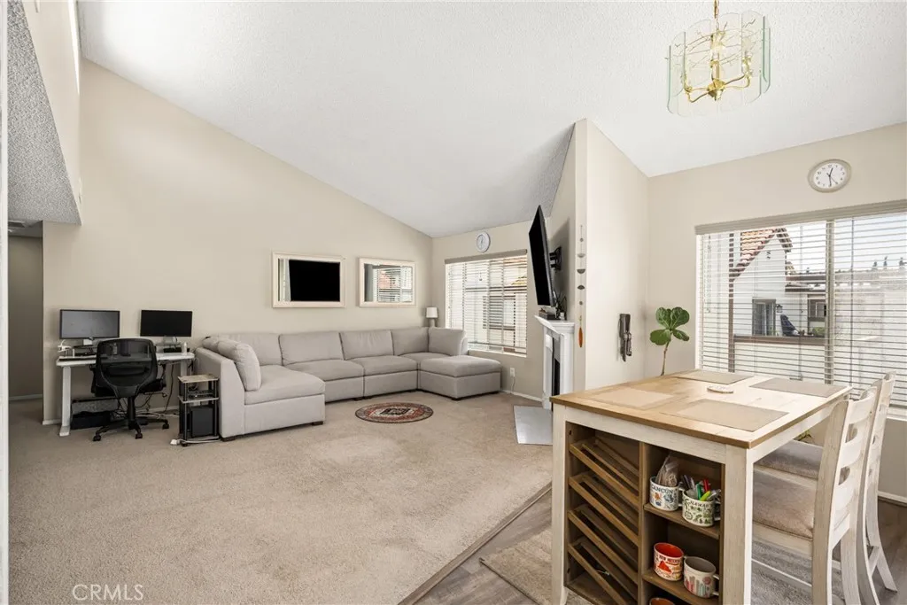 1206 S Cypress Avenue F, Ontario, California 91762 home-pic-8