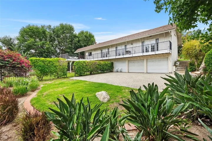 5245 Grandview Avenue, Yorba Linda, California 92886