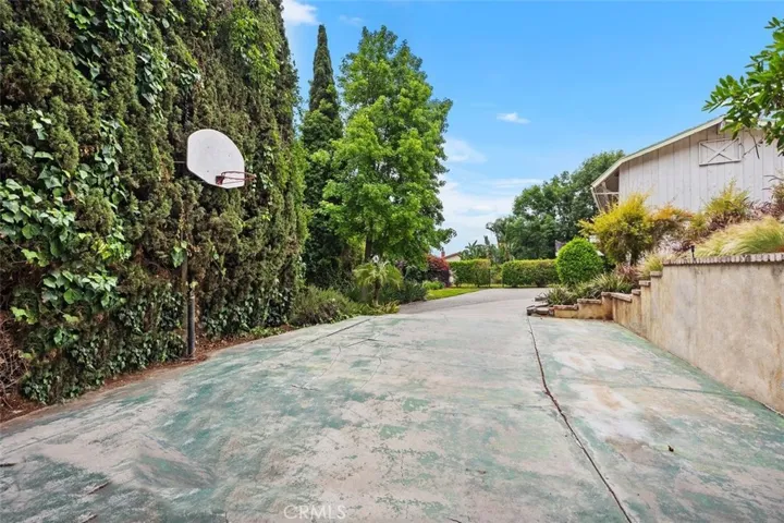 5245 Grandview Avenue, Yorba Linda, California 92886