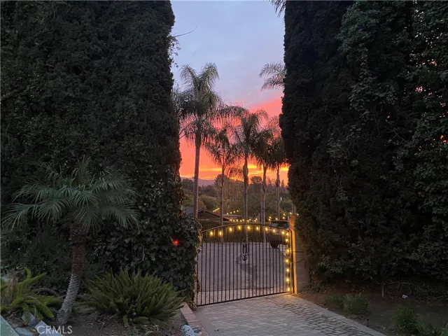 5245 Grandview Avenue, Yorba Linda, California 92886