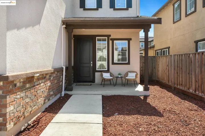 112 Willowrun Way, Oakley, California 94561