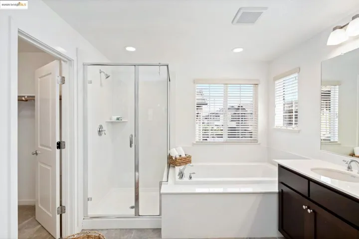 112 Willowrun Way, Oakley, California 94561