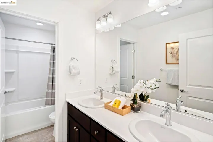 112 Willowrun Way, Oakley, California 94561