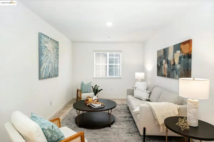 112 Willowrun Way, Oakley, California 94561