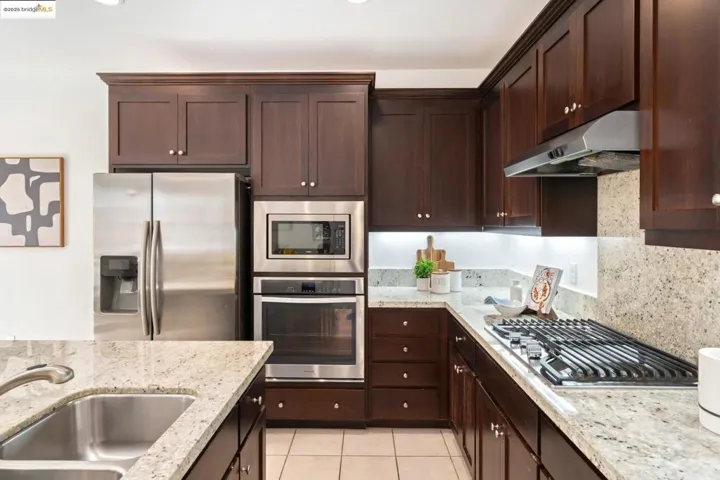 112 Willowrun Way, Oakley, California 94561