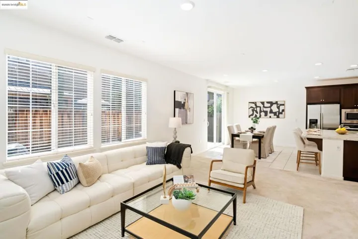 112 Willowrun Way, Oakley, California 94561