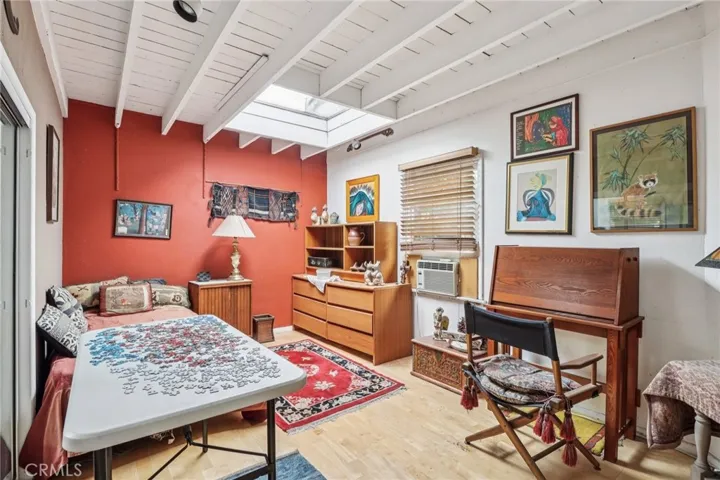 5603 Heatherdale Drive, Los Angeles, California 90043