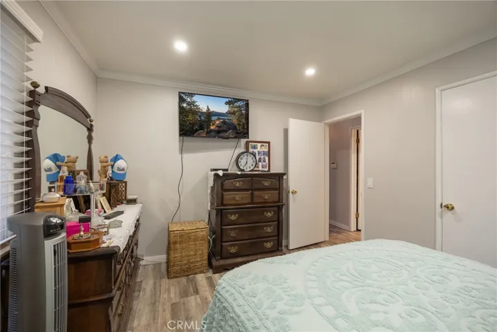 913 W Rainbow Boulevard, Big Bear City, California 92314