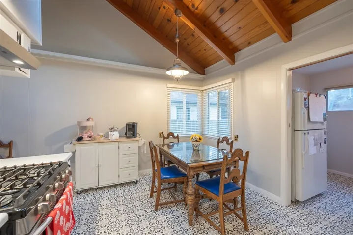 913 W Rainbow Boulevard, Big Bear City, California 92314