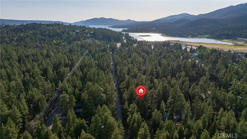 913 W Rainbow Boulevard, Big Bear City, California 92314