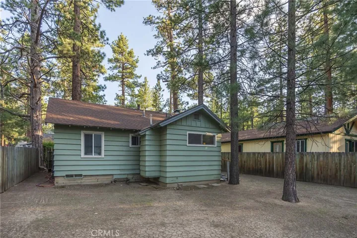 913 W Rainbow Boulevard, Big Bear City, California 92314