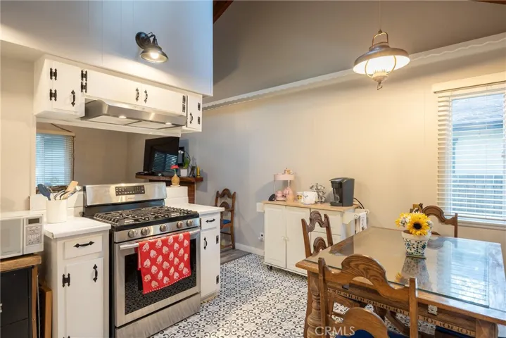 913 W Rainbow Boulevard, Big Bear City, California 92314