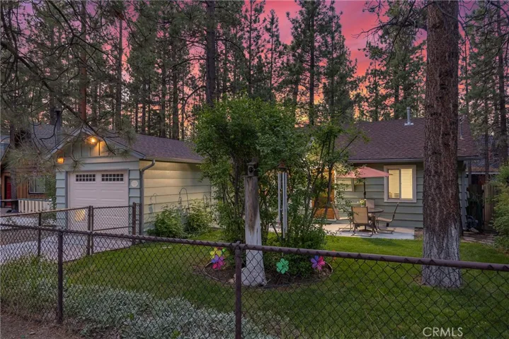 913 W Rainbow Boulevard, Big Bear City, California 92314