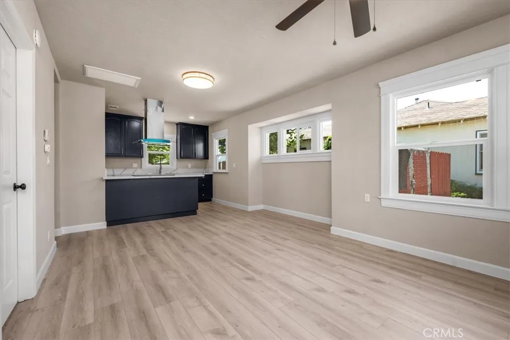 1906 N Fruit Avenue, Fresno, California 93705 home-pic-13