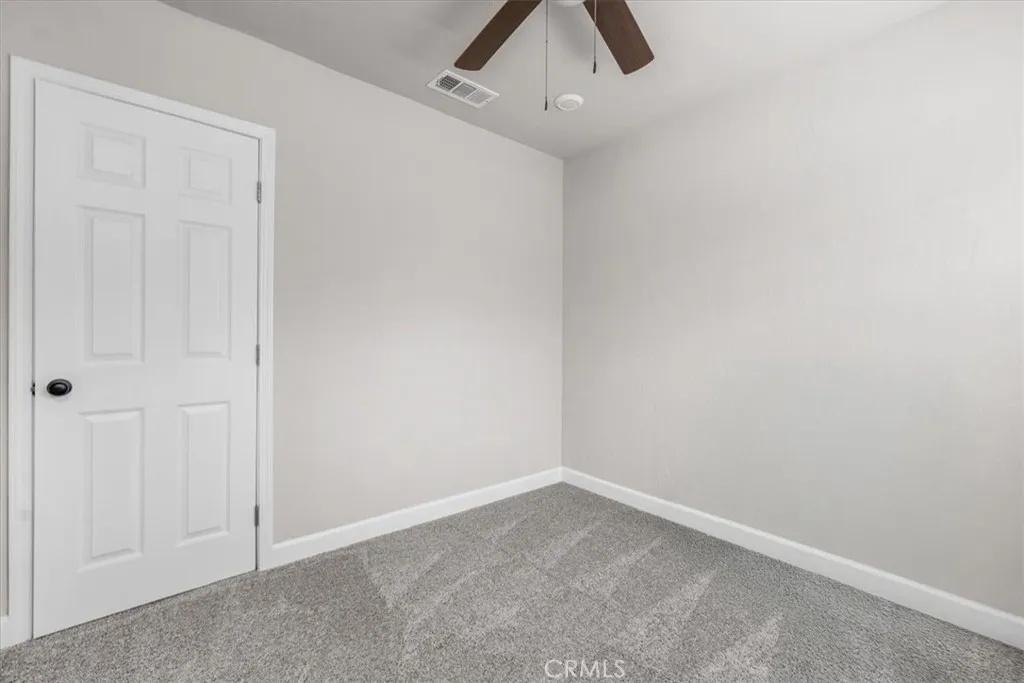 1906 N Fruit Avenue, Fresno, California 93705 home-pic-26