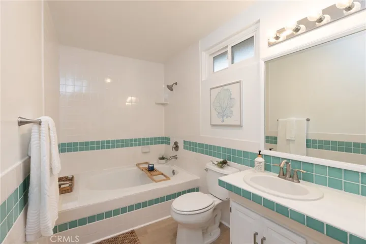 24595 Alcoba Drive, Mission Viejo, California 92691