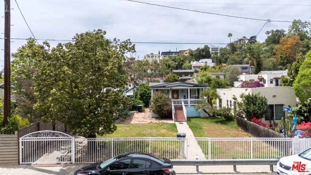 2153 Avon Street, Los Angeles, California 90026 home-pic-0