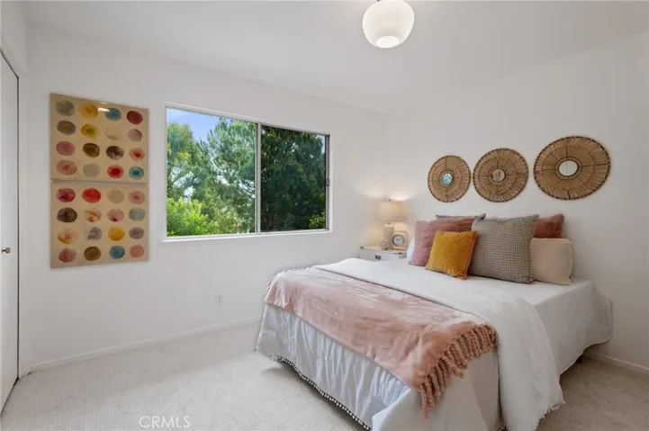 4947 Blackhorse Road, Rancho Palos Verdes, California 90275