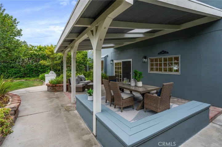4947 Blackhorse Road, Rancho Palos Verdes, California 90275