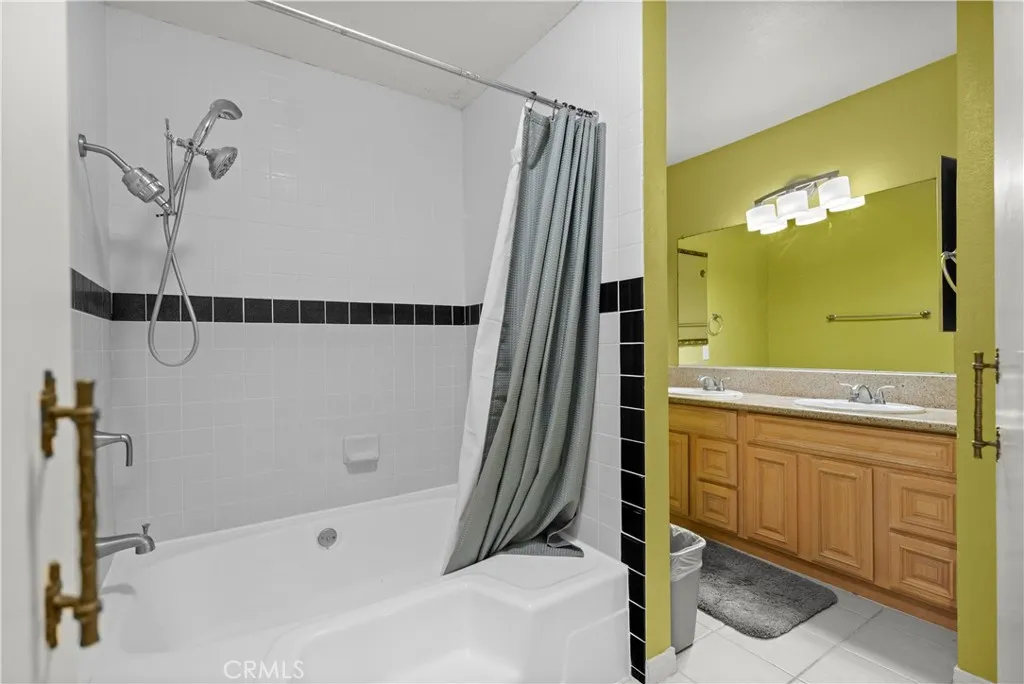 2819 Sierra Canyon Way, Hacienda Heights, California 91745 home-pic-18