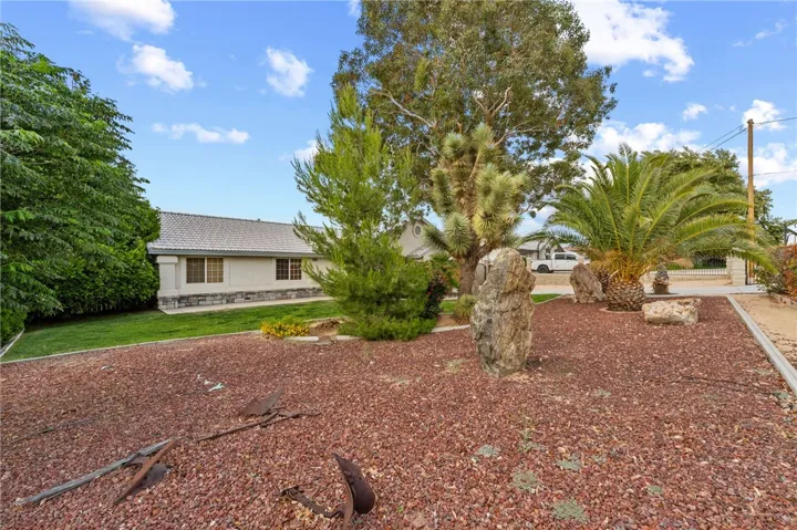 18462 Loma Street, Hesperia, California 92345