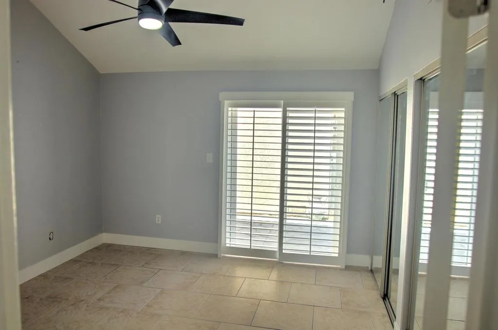 49380 Eisenhower Drive, Indio, California 92201 home-pic-17