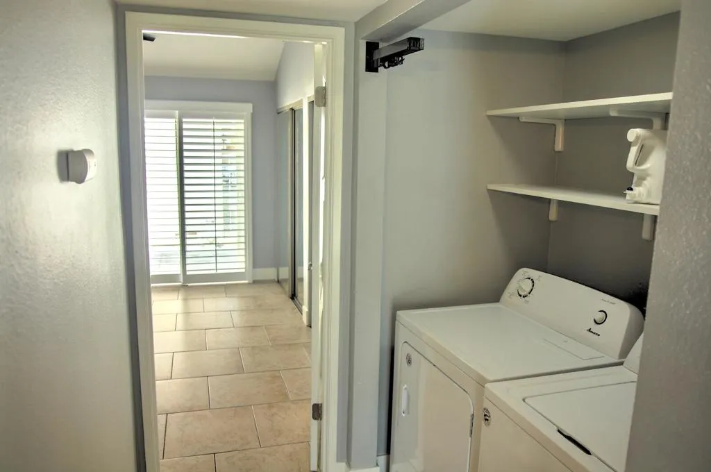 49380 Eisenhower Drive, Indio, California 92201 home-pic-14