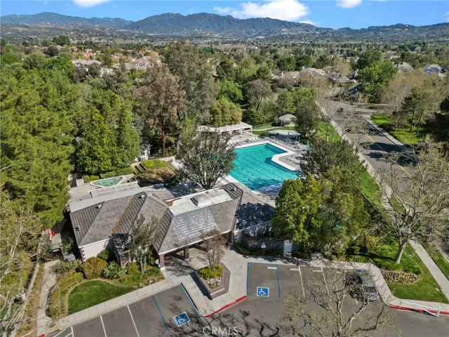 26320 Ivrea Place, Valencia, California 91355