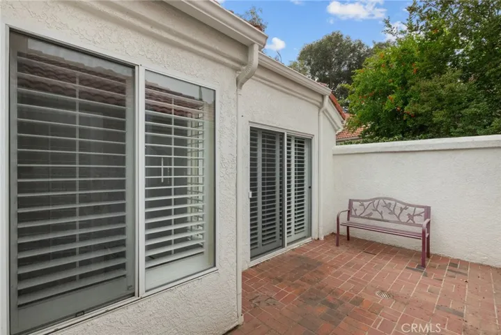 26320 Ivrea Place, Valencia, California 91355