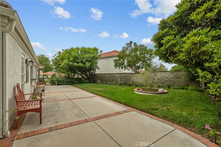 26320 Ivrea Place, Valencia, California 91355