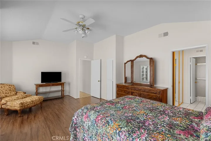 26320 Ivrea Place, Valencia, California 91355