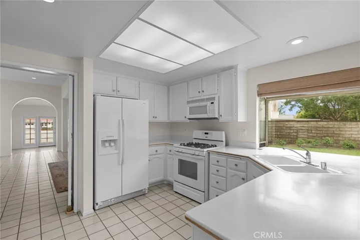 26320 Ivrea Place, Valencia, California 91355