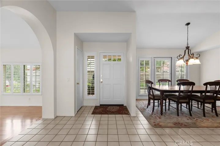 26320 Ivrea Place, Valencia, California 91355