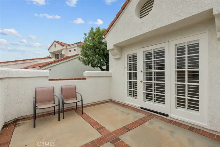 26320 Ivrea Place, Valencia, California 91355