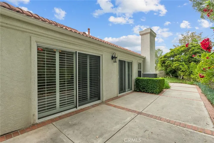 26320 Ivrea Place, Valencia, California 91355