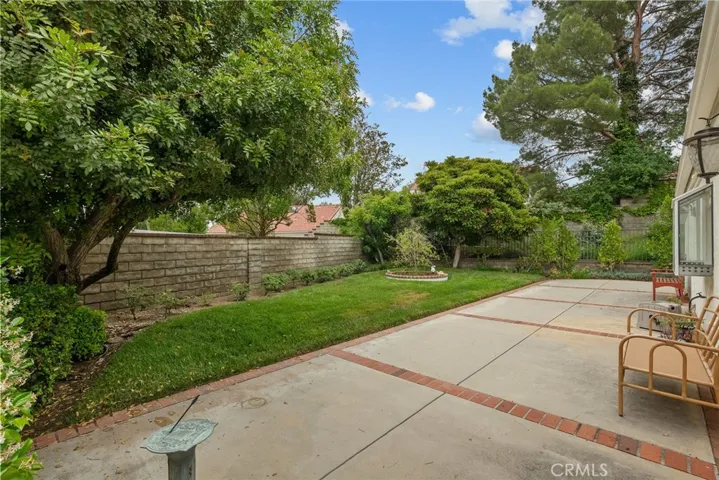 26320 Ivrea Place, Valencia, California 91355
