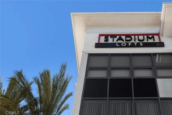 Stadium Lofts located in Anaheim's Platinum Triangle. The Platinum Triangle is an up and coming area known for entertainment, such as Angel Stadium and concerts at the Honda Center Arena. Cyclists and joggers frequent the Santa Ana River Trail, a paved path that runs through the area.
