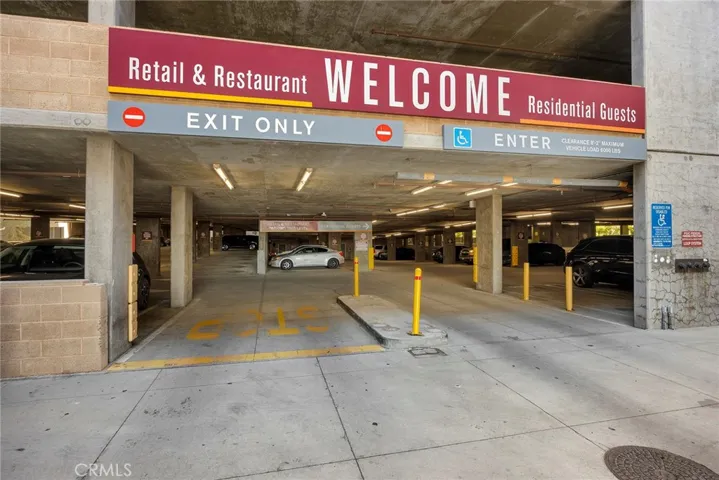 Underground parking means you will always have your 1 assigned spot in a secure environment.