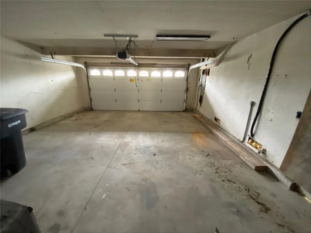 9602 Ives Street, Bellflower, California 90706 home-pic-13