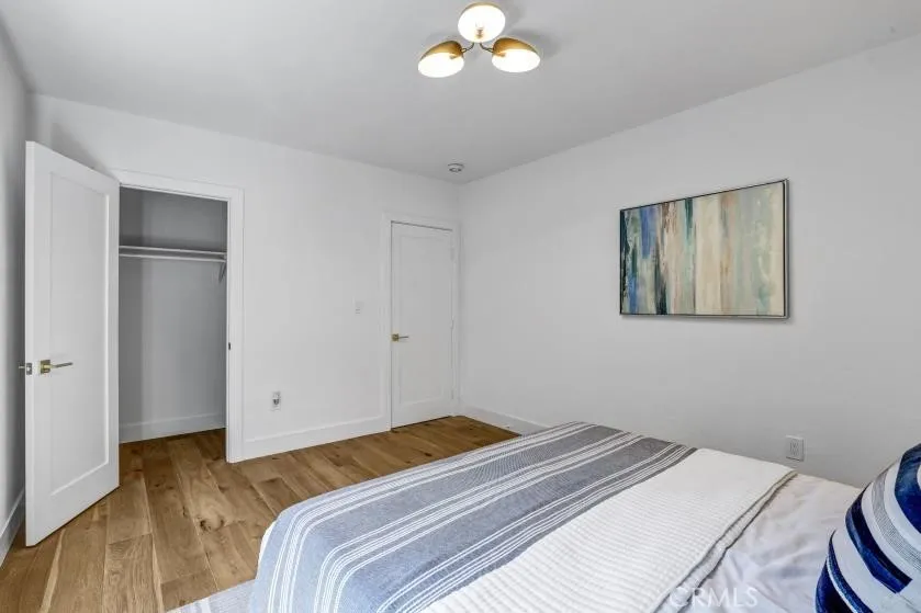 2327 Bonnie Brae, Santa Ana, California 92706 home-pic-25