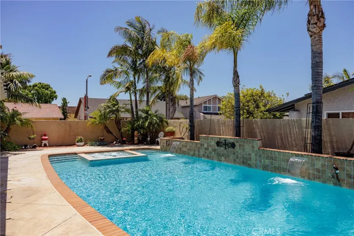 24711 Eloisa Drive, Mission Viejo, California 92691