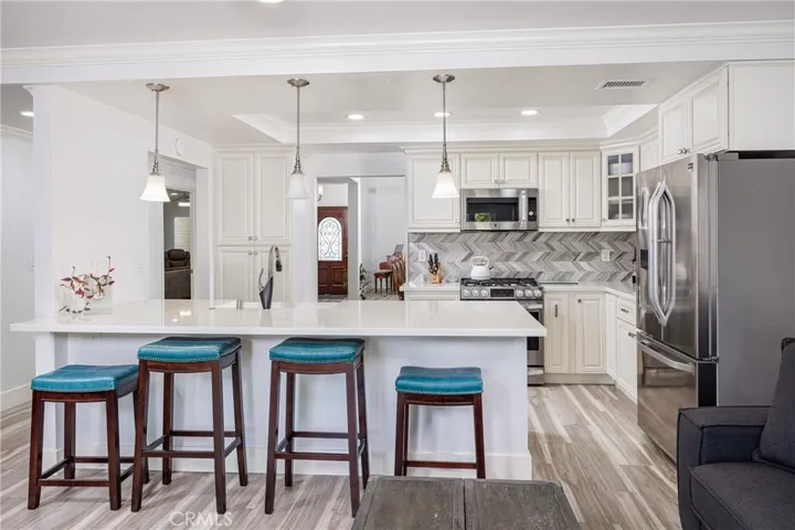 24711 Eloisa Drive, Mission Viejo, California 92691