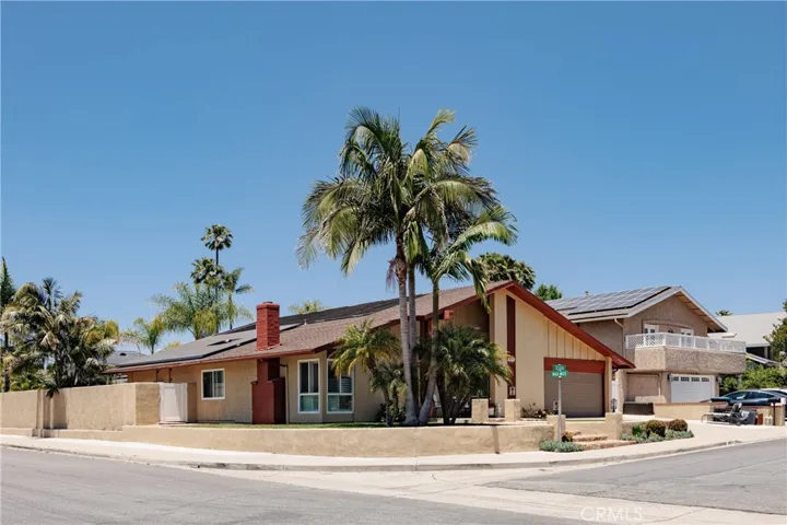 24711 Eloisa Drive, Mission Viejo, California 92691