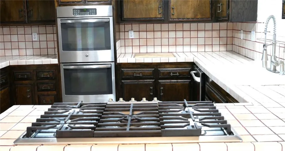 16371 Chella Drive, Hacienda Heights, California 91745