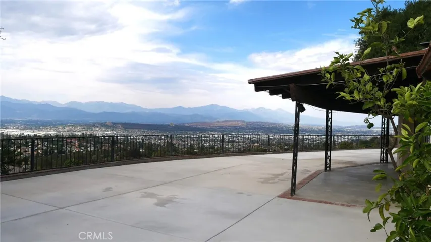 16371 Chella Drive, Hacienda Heights, California 91745