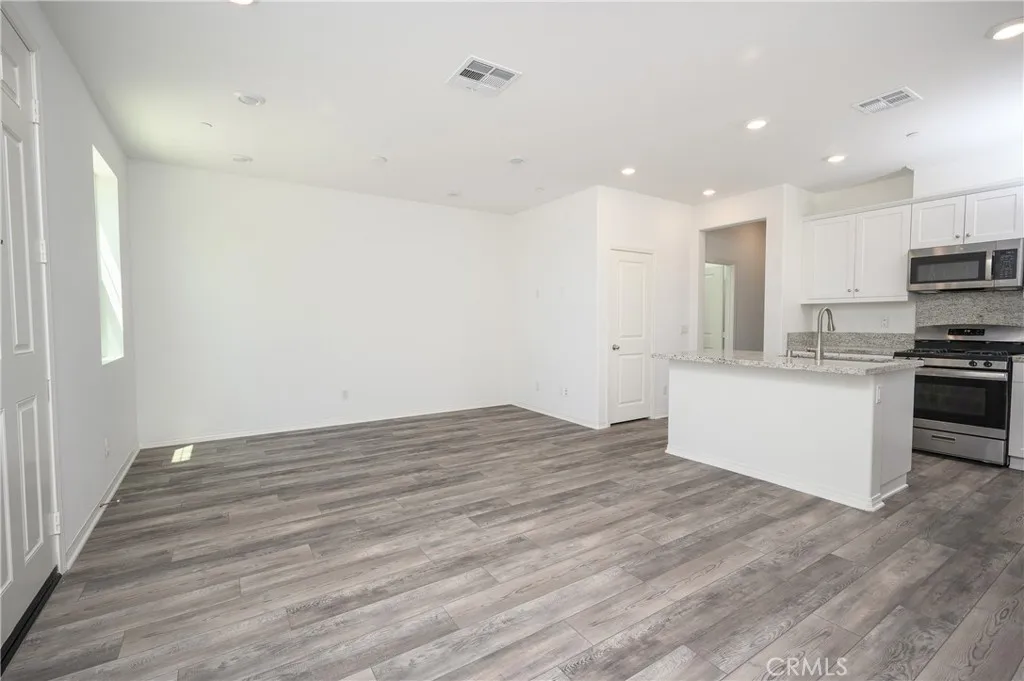 34497 Agave Drive 24103, Winchester, California 92596 home-pic-5