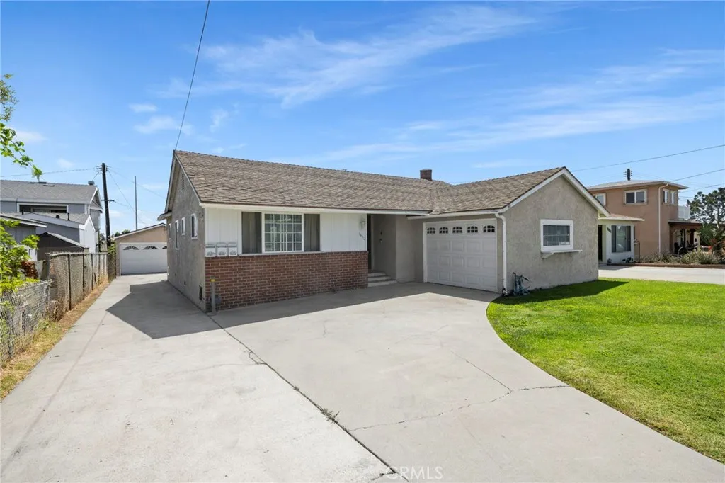 14512 Condon Avenue, Lawndale, California 90260 home-pic-1